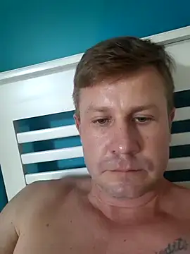 Snapshot of He_onlycum chatting on January 14, 2026, 3:50 pm He onlycum online show from January 14, 2026, 3:50 pm