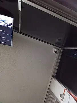 CrIs1dtian3 online show from January 18, 2026, 3:21 am