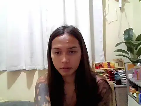 LOVELYMAYUMIE online show from June 10, 2026, 5:45 pm