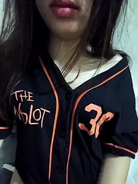 Dorea-mon online show from April 16, 2026, 9:39 pm