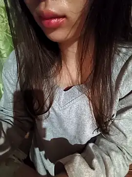 Snapshot of Dorea-mon chatting on May 6, 2026, 8:03 pm Dorea-mon online show from May 6, 2026, 8:03 pm