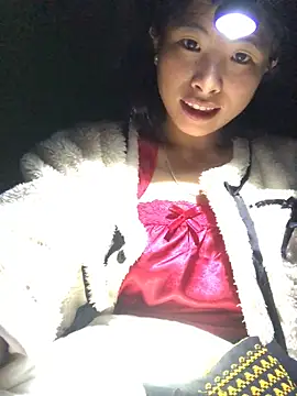 Snapshot of sun-shii chatting on February 20, 2026, 10:54 pm sun-shii online show from February 20, 2026, 10:54 pm