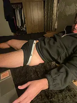 Snapshot of medicenbruu chatting on April 2, 2026, 10:02 am medicenbruu online show from April 2, 2026, 10:02 am