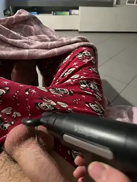 Buenoboss online show from February 6, 2026, 8:23 pm