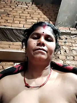 Snapshot of Hot_di97 chatting on February 11, 2026, 7:41 pm Hot di97 online show from February 11, 2026, 7:41 pm