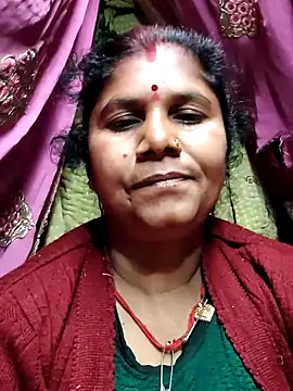 Snapshot of Hot_di97 chatting on February 20, 2026, 9:26 pm Hot di97 online show from February 20, 2026, 9:26 pm