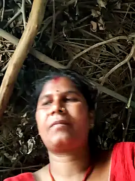 Snapshot of Hot_di97 chatting on July 10, 2026, 12:26 am Hot di97 online show from July 10, 2026, 12:26 am