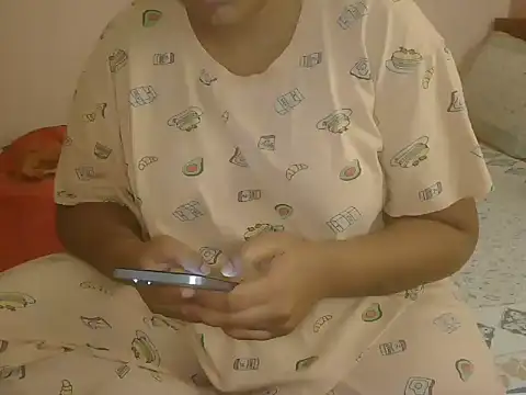Snapshot of SASSY_AANNUU chatting on July 12, 2026, 8:22 pm SASSY AANNUU online show from July 12, 2026, 8:22 pm