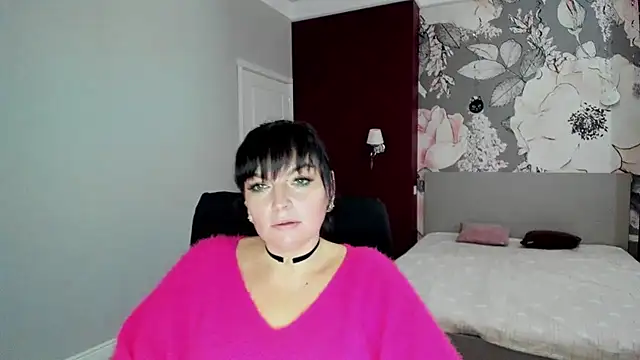 Victoria booth online show from January 15, 2026, 12:21 pm