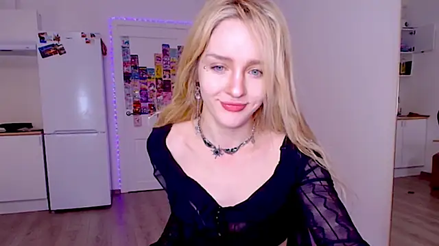 sailormoon666  online show from February 24, 2026, 11:14 pm