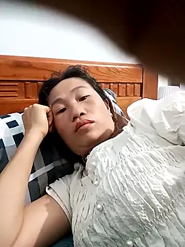 Snapshot of CML93 chatting on February 26, 2026, 10:42 pm CML93 online show from February 26, 2026, 10:42 pm