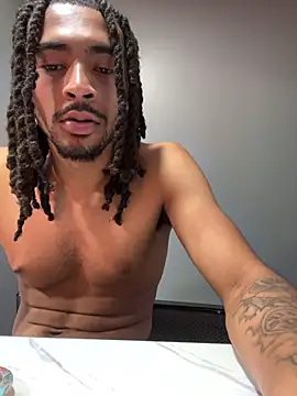 Mellyj053 online show from July 17, 2026, 6:57 pm
