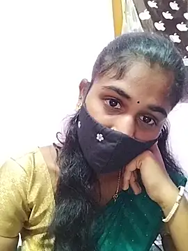 Tamil Hot RoyalQueen online show from April 5, 2026, 2:31 am