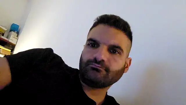 Snapshot of marios87xxl chatting on March 22, 2026, 1:03 pm marios87xxl online show from March 22, 2026, 1:03 pm