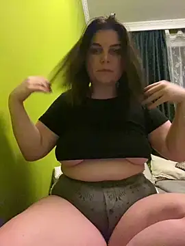 ShappireJoy online show from February 9, 2026, 10:47 pm