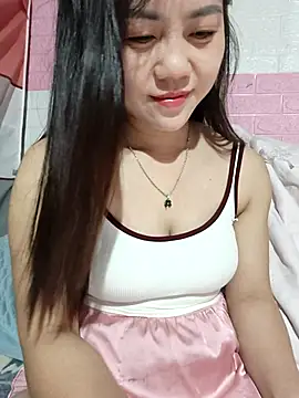 Snapshot of Ngocmai_lazdy chatting on May 2, 2026, 1:49 pm Ngocmai lazdy online show from May 2, 2026, 1:49 pm