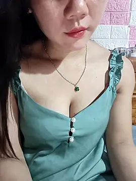 Snapshot of Ngocmai_lazdy chatting on May 13, 2026, 12:02 pm Ngocmai lazdy online show from May 13, 2026, 12:02 pm