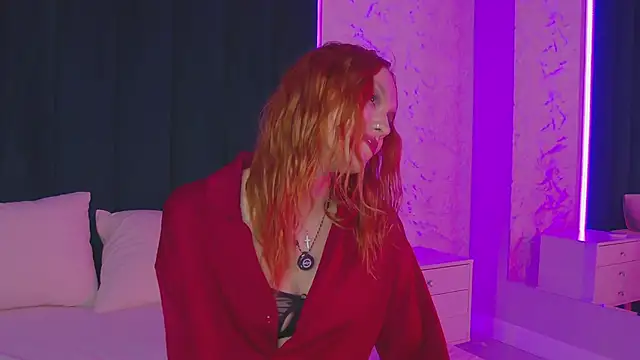 AvaLarson online show from March 29, 2026, 3:23 pm