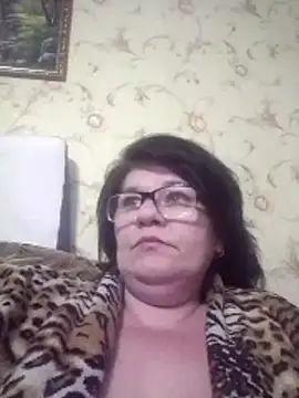 NysiOlsen online show from March 11, 2026, 9:54 pm