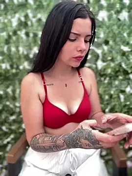 Adhaira pink10 online show from January 14, 2026, 7:30 pm