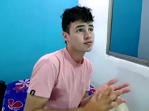 daniel22 cm online show from January 15, 2026, 6:44 pm