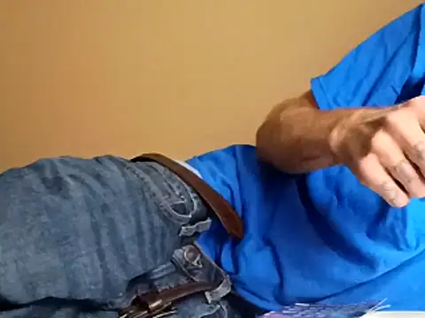 Snapshot of sterng6969 chatting on February 24, 2026, 5:27 am sterng6969 online show from February 24, 2026, 5:27 am