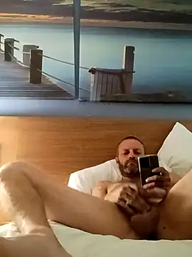 Snapshot of sterng6969 chatting on March 1, 2026, 2:08 pm sterng6969 online show from March 1, 2026, 2:08 pm