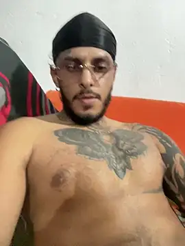 liyamjunior online show from February 3, 2026, 6:51 am