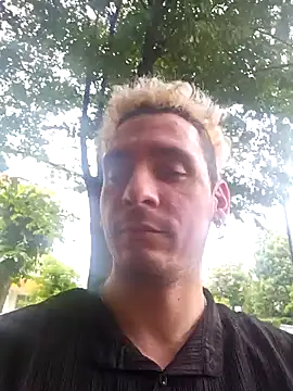 Rayzel White online show from July 13, 2026, 12:19 pm