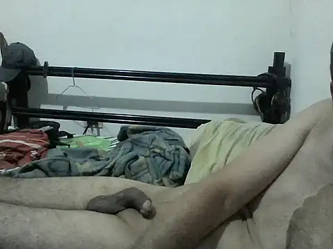 guevo14cm3 online show from April 27, 2026, 2:20 am