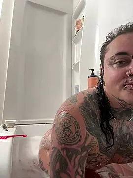 VeraVendetta online show from February 20, 2026, 6:52 pm