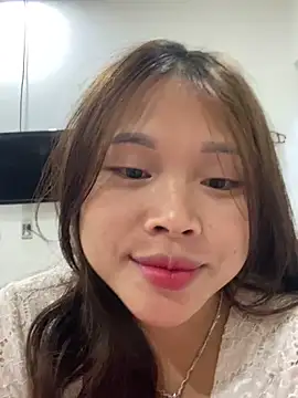 Emxinh123cute online show from January 14, 2026, 2:33 pm