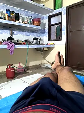 Hottlund6 online show from April 2, 2026, 4:54 am