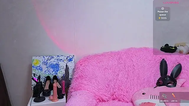 Catherine Karis online show from March 23, 2026, 2:21 pm