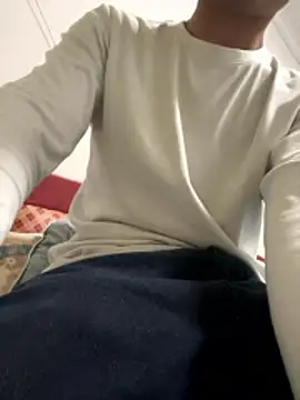 elephant0 online show from January 13, 2026, 1:27 pm