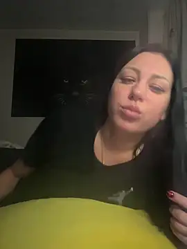  Mila Love online show from March 12, 2026, 2:12 pm