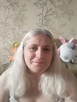 NyushaLollipop online show from June 9, 2026, 4:18 pm