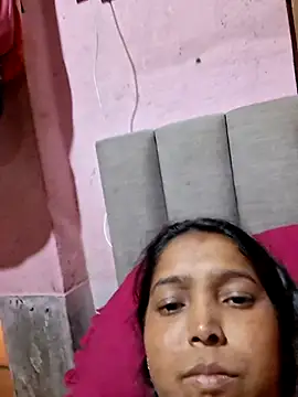 Snapshot of riyadas554321 chatting on March 2, 2026, 11:28 am riyadas554321 online show from March 2, 2026, 11:28 am