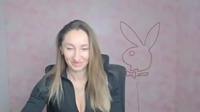 Diana Sweeet  online show from February 16, 2026, 6:53 am