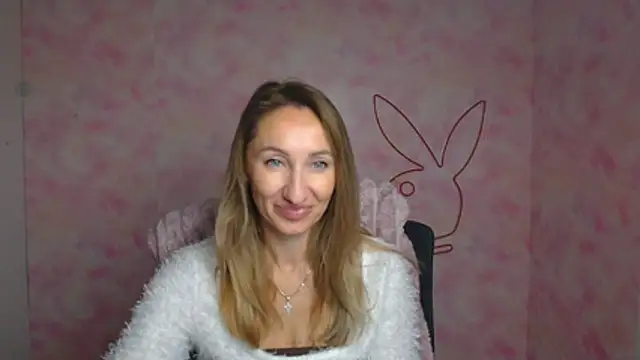 Diana Sweeet  online show from April 9, 2026, 6:30 am
