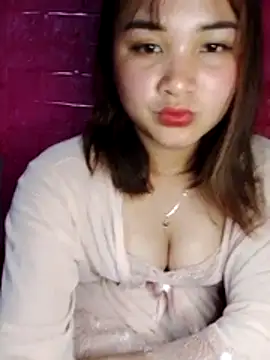 Lisakeem online show from March 1, 2026, 3:03 pm