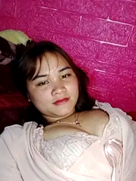 Lisakeem online show from March 11, 2026, 4:07 am