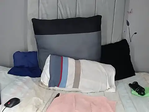 QUEENASHxXx online show from March 30, 2026, 8:32 pm