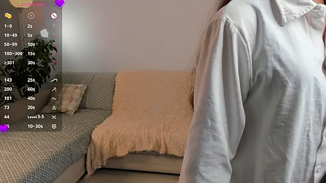 Snapshot of BrynnNolley chatting on February 20, 2026, 10:16 am BrynnNolley online show from February 20, 2026, 10:16 am