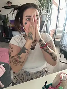 NyxTattoo online show from April 2, 2026, 9:29 am