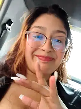 TatiJx Pink online show from February 13, 2026, 4:03 pm