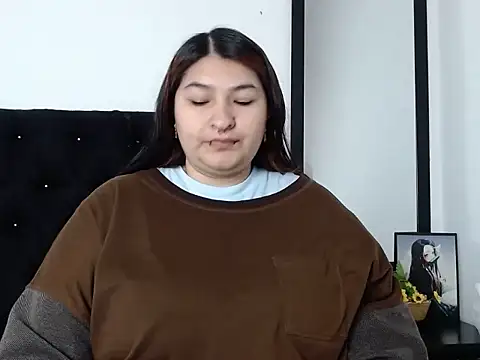 LauraHorny69 online show from February 21, 2026, 1:01 pm