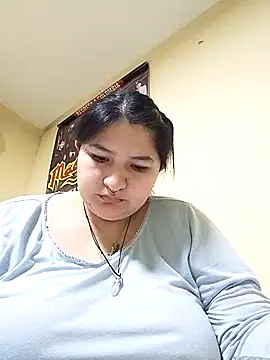 LauraHorny69 online show from June 3, 2026, 12:57 am