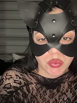 EvaLina111 online show from February 14, 2026, 5:21 pm