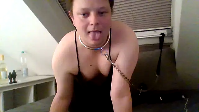 Snapshot of Leylasissyslut chatting on January 14, 2026, 6:02 pm Leylasissyslut online show from January 14, 2026, 6:02 pm